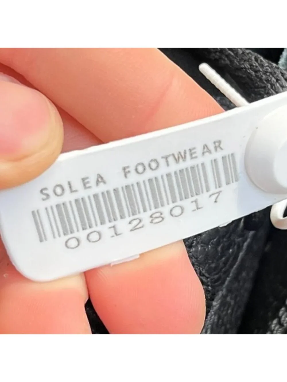 Skechers please review